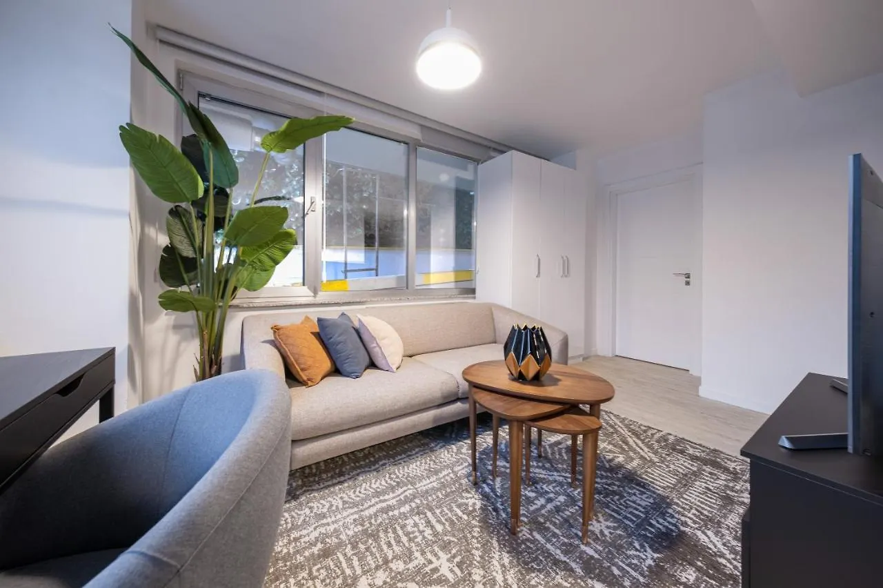 Stella Stays Modern 1 Bdr Etiler Istanbul Turkiet